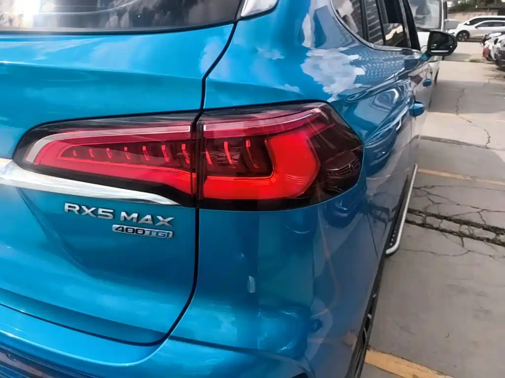 Фото 8 - Roewe RX5 MAX