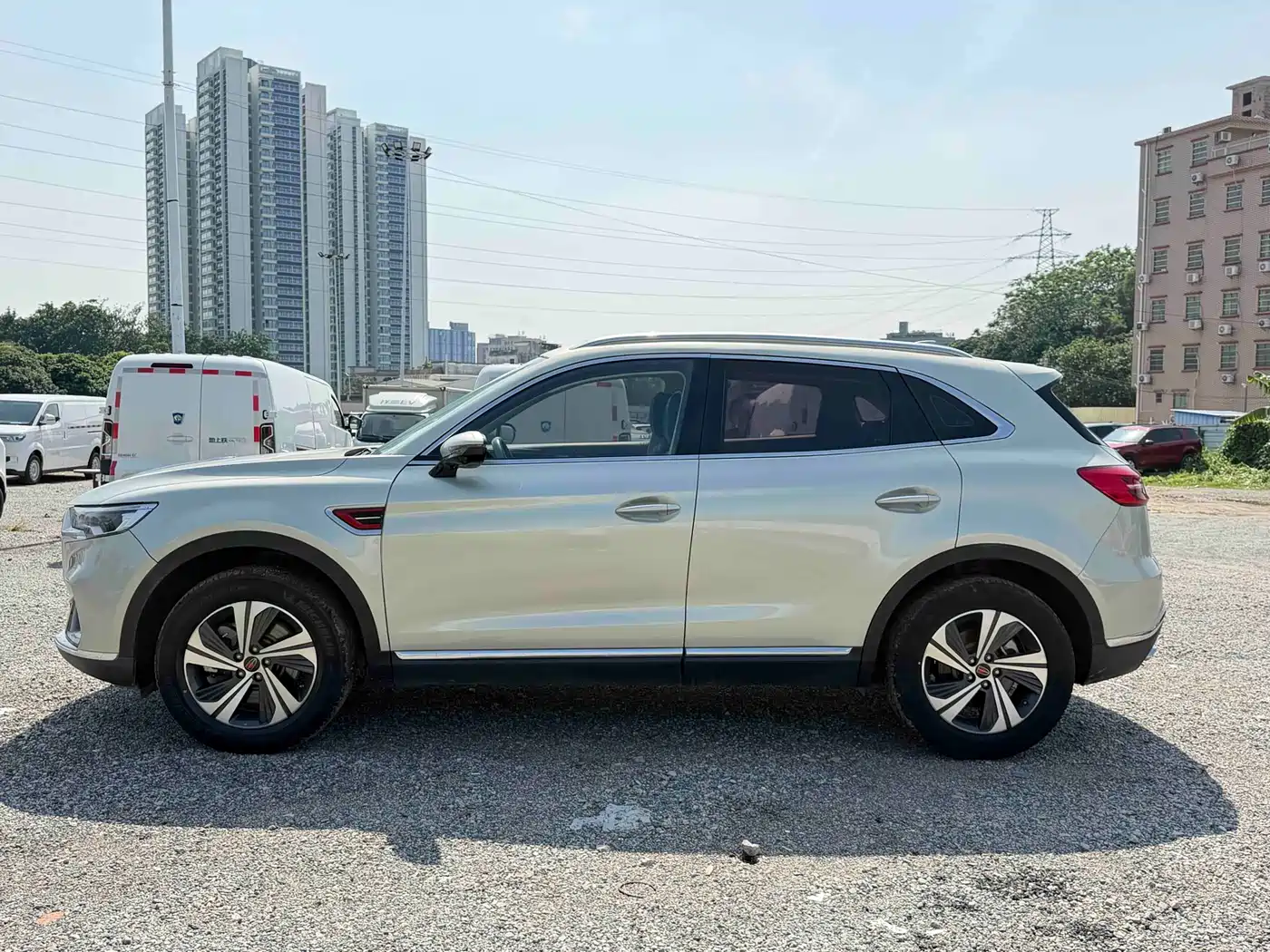 Hongqi HS5 2019 2.0T Smart Connect Enjoy Edition фото 8