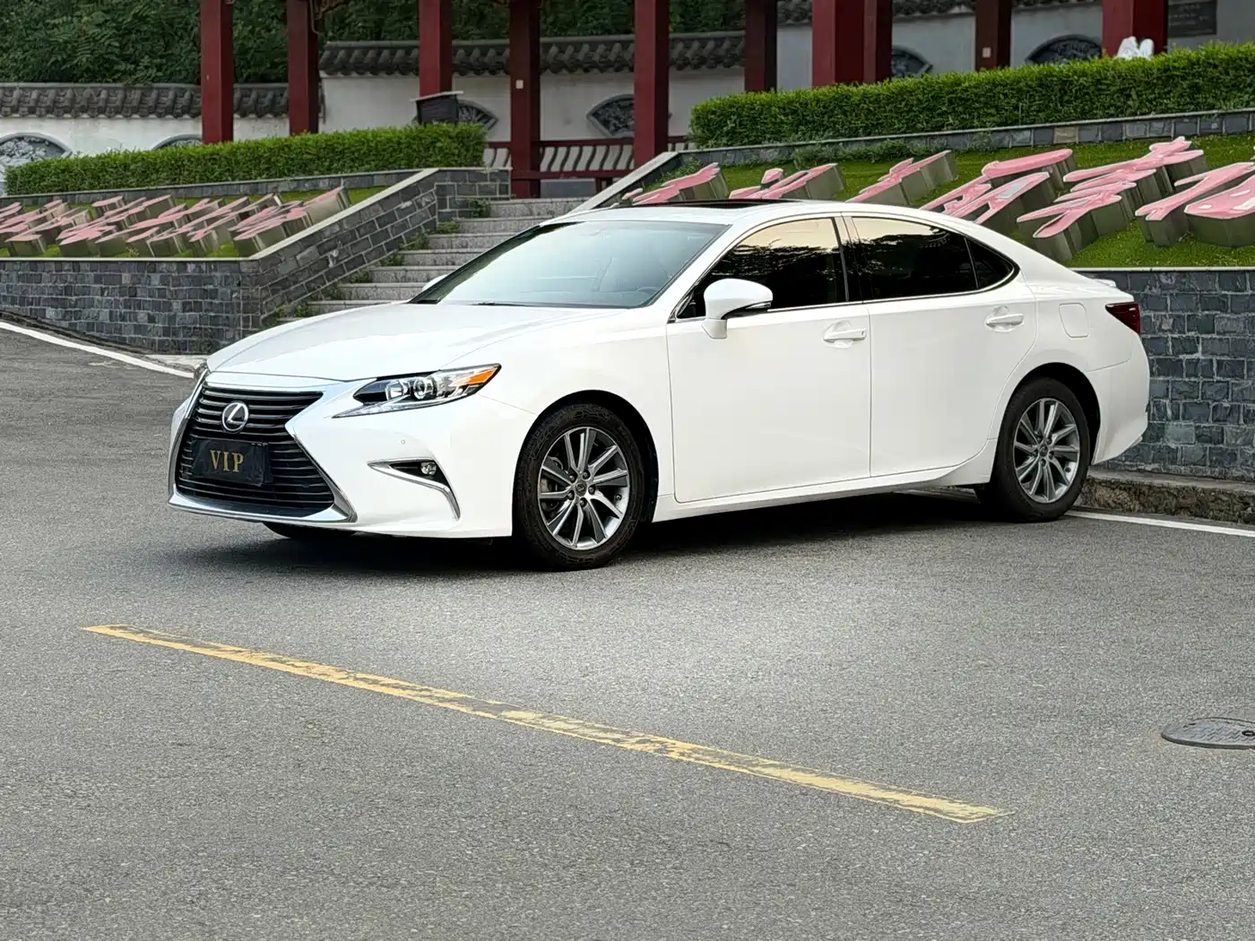 Lexus ES 2015 — пригон из Китая