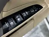 Фото 23 - Lexus IS