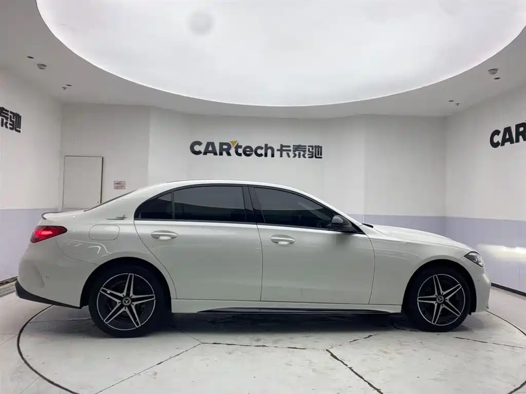 Mercedes-Benz C-Class 2025 C 260 L Night Sport Edition фото 4