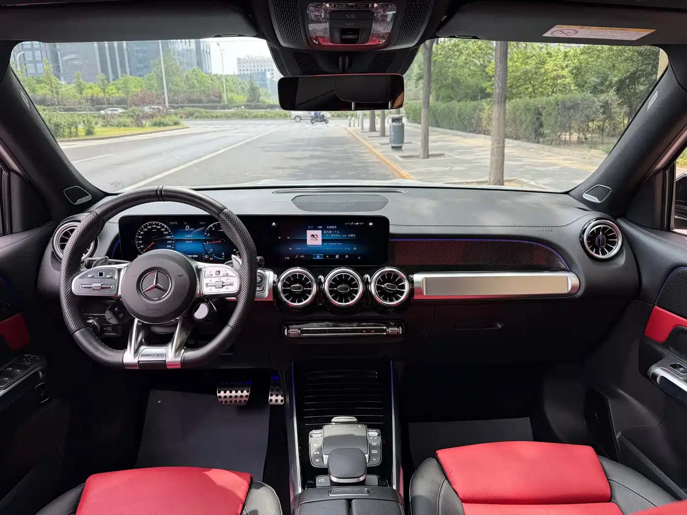 Mercedes-Benz GLB AMG 2023 Model AMG GLB 35 4MATIC фото 6