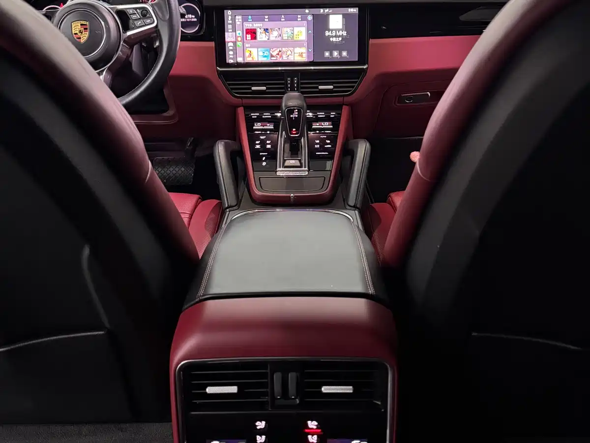 Porsche Cayenne 2019 Cayenne 3.0T фото 11