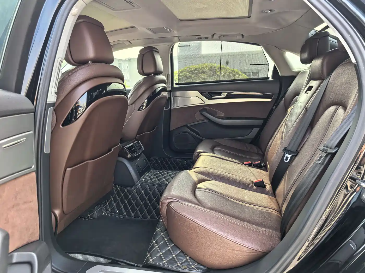 Audi A8 2013 A8L 45 TFSI quattro Comfort фото 8