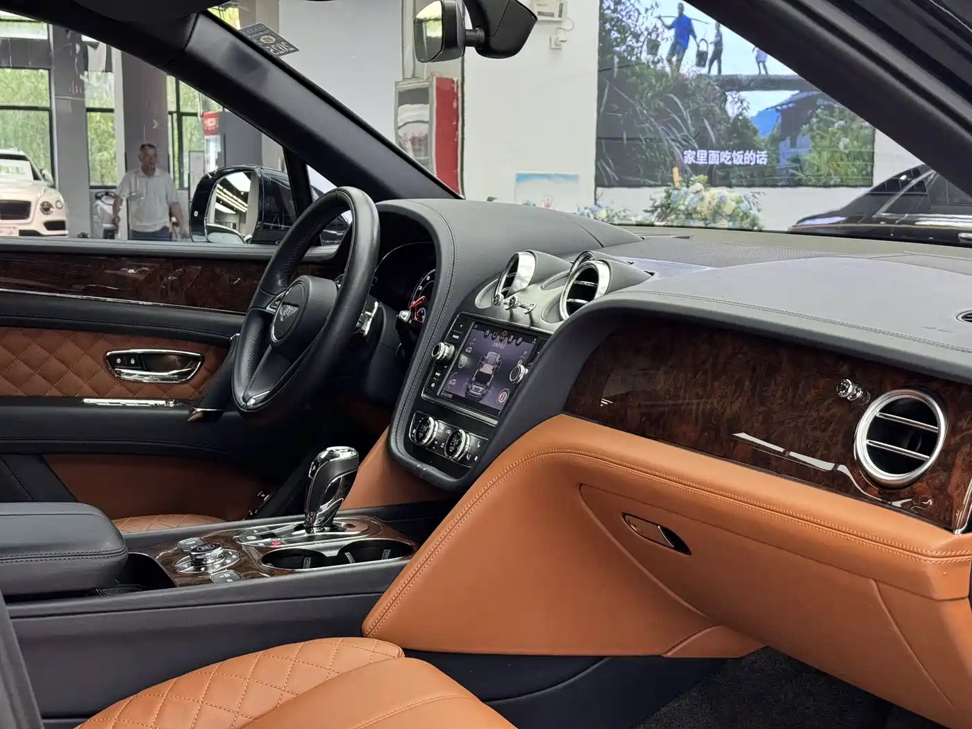 Bentley Bentayga 2017 2016 6.0T Standard Edition