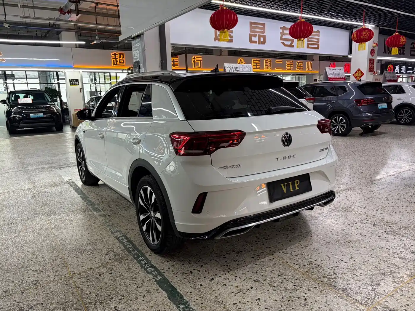 Volkswagen T-ROC 2022 280TSI DSG 2WD R-Line Pro PLUS фото 10