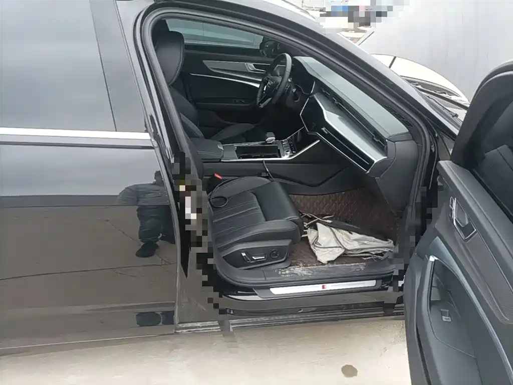 Audi A6L 2024 40 TFSI Luxury Dynamic фото 11