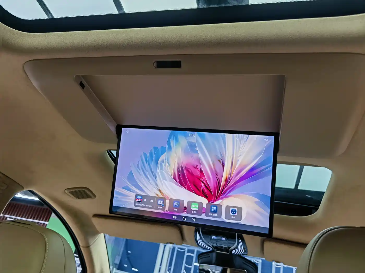 Voyah Auto Voyah Dreamer 2025 PHEV AWD Flagship Qian Kun Edition фото 20