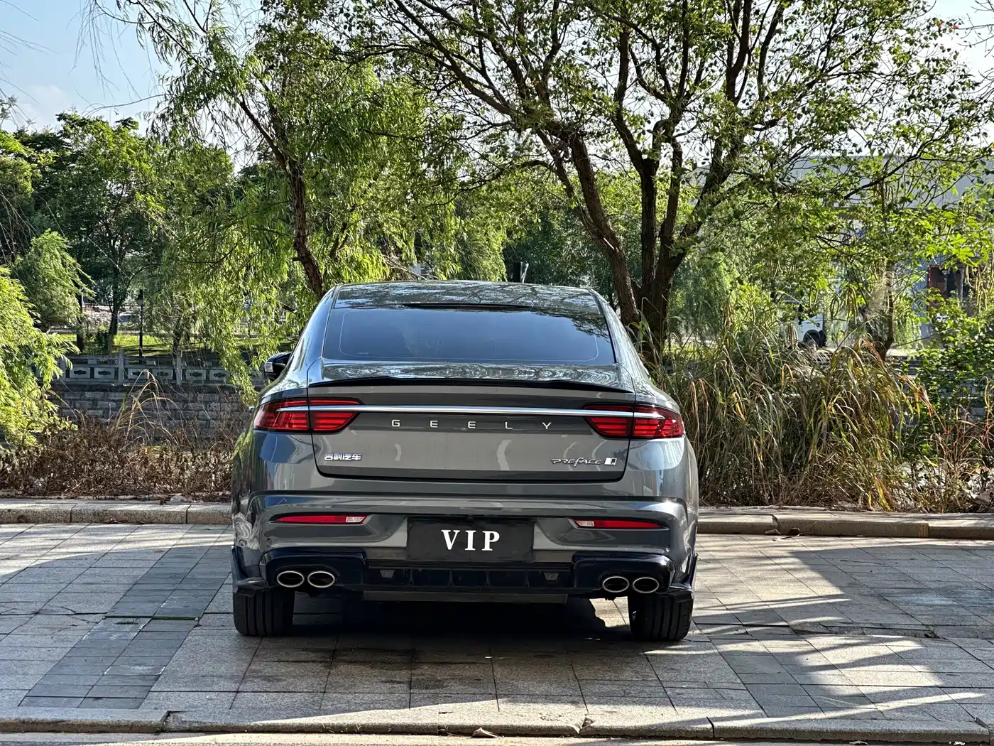 Фото 12 - Geely Preface