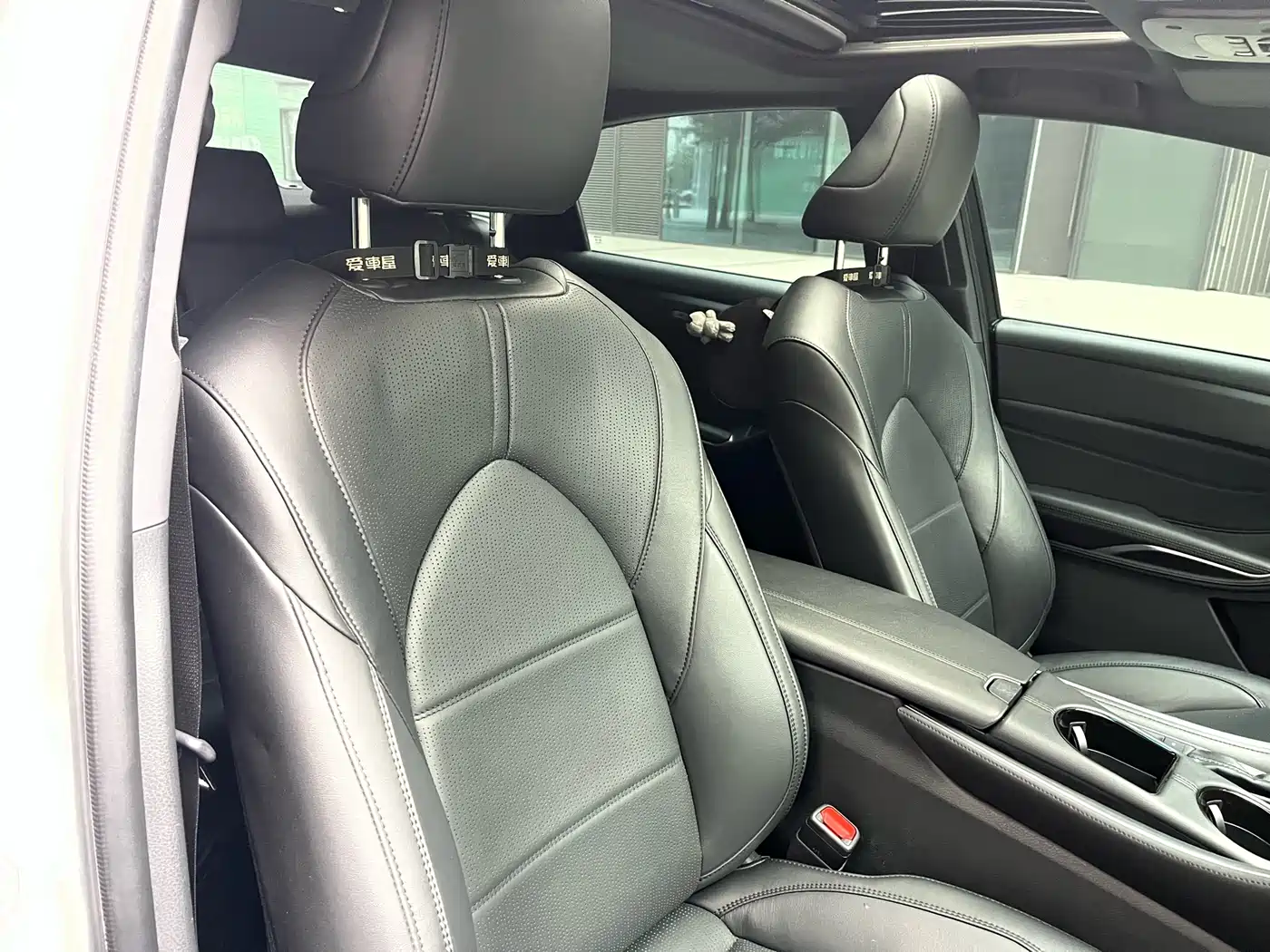 Toyota Avalon 2023 2.5L Luxury Edition фото 20