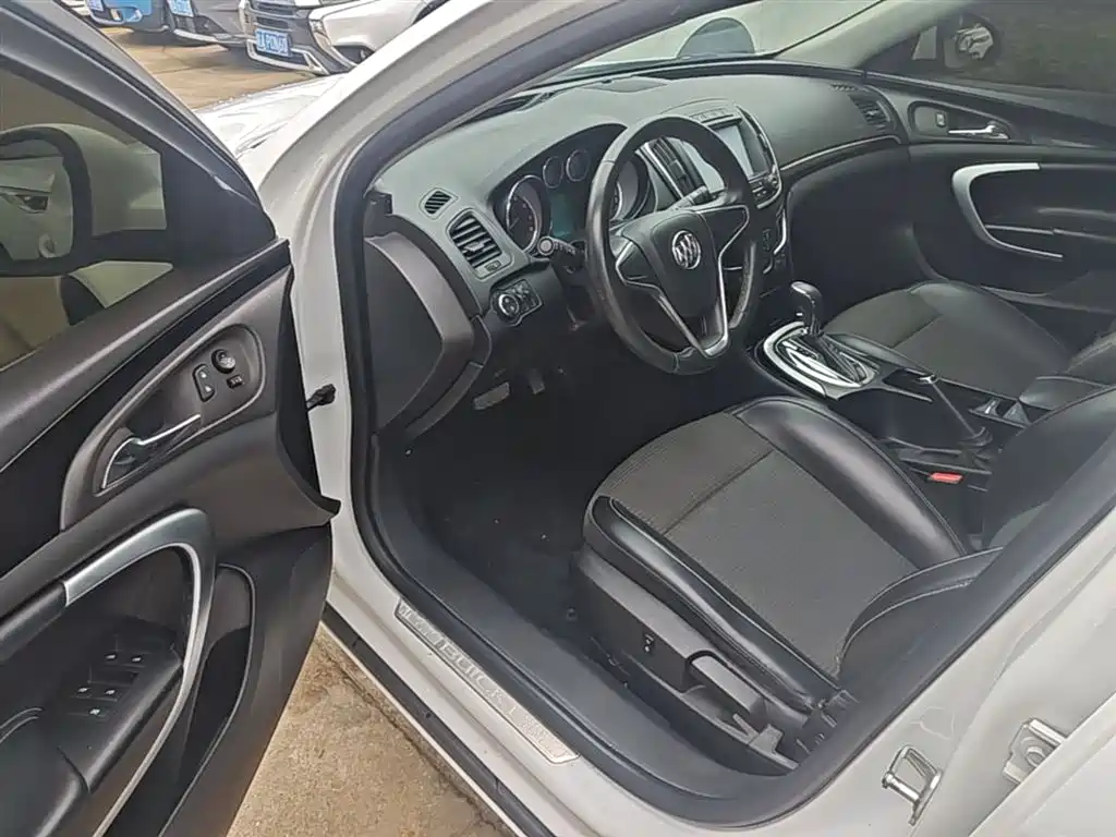 Buick Regal 2015 1.6T Leading Tech Edition фото 16