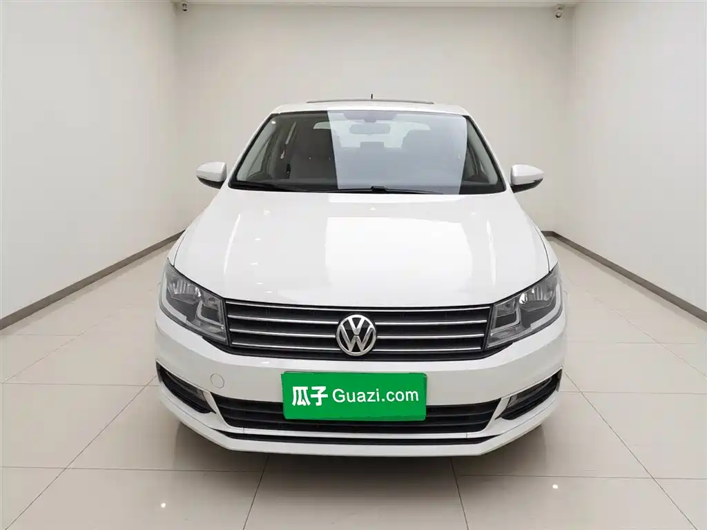 Volkswagen Santana 2018 1.5L Automatic Comfort Edition фото 3