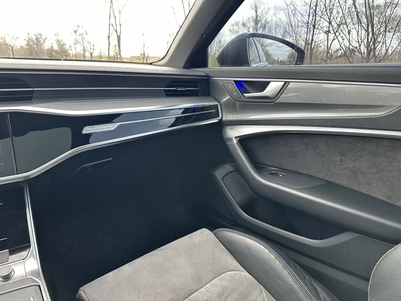 Audi A6L 2019 40 TFSI Luxury Dynamic фото 17