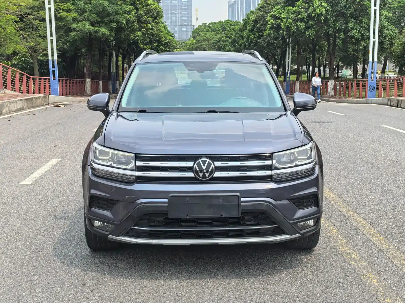 VOLKSWAGEN TUYUE