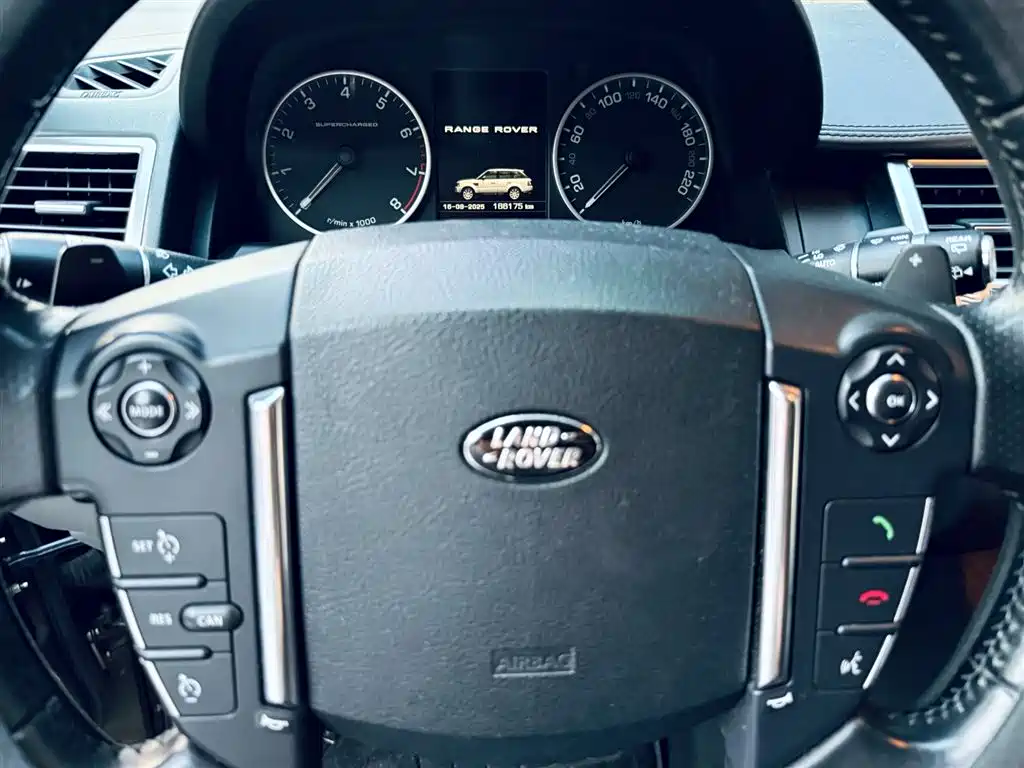 Land Rover Range Rover Sport 2012 5.0 SC V8 HSE фото 9