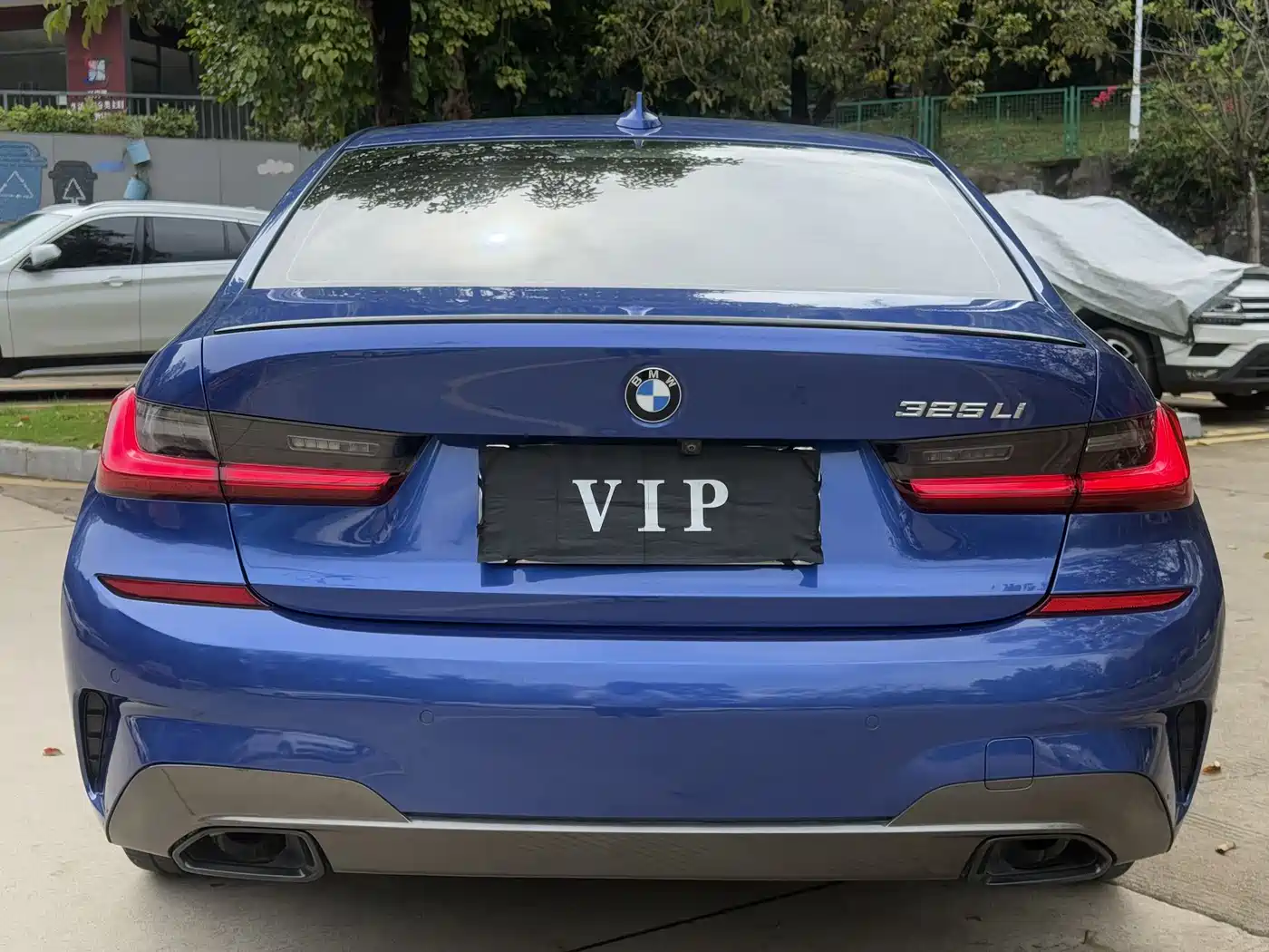 BMW 3 Series 2020 325Li M Sport Black Night Package фото 5