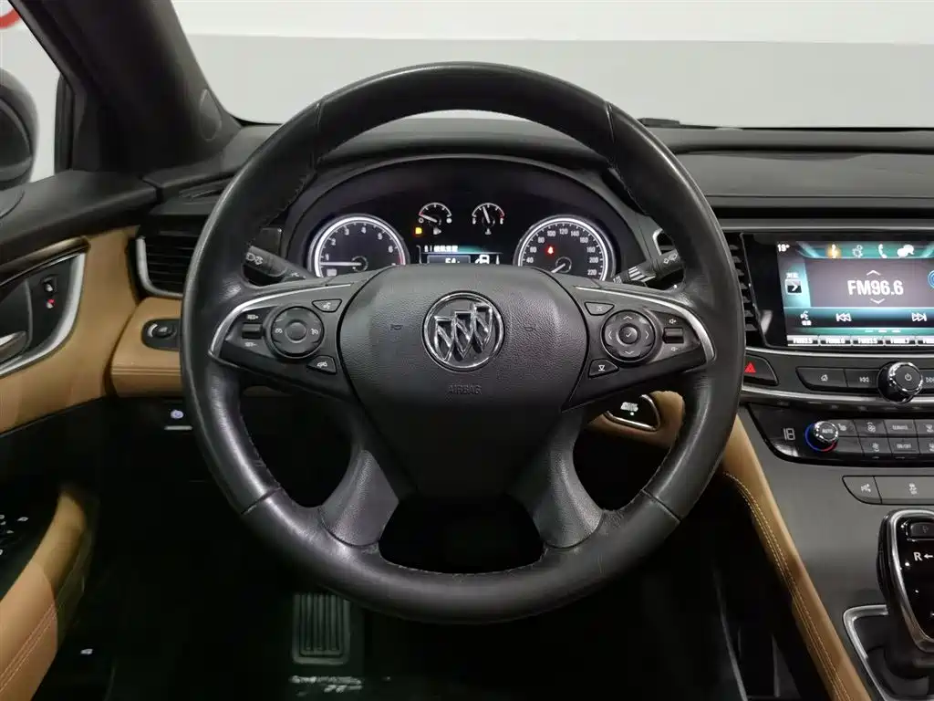Buick LaCrosse 2018 Model 28T Elite Edition фото 11