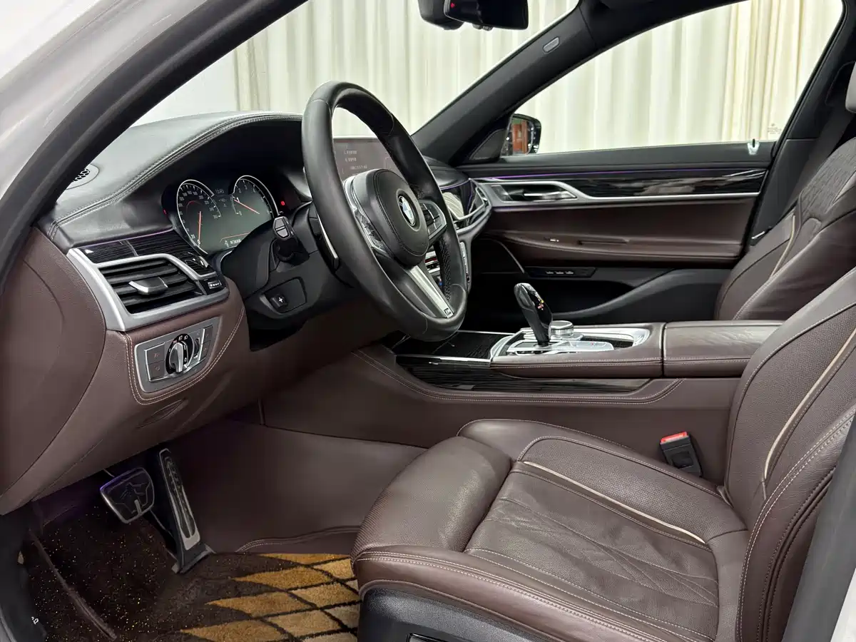 BMW 7 Series 2018 730Li Premium Type M Sport Package фото 11