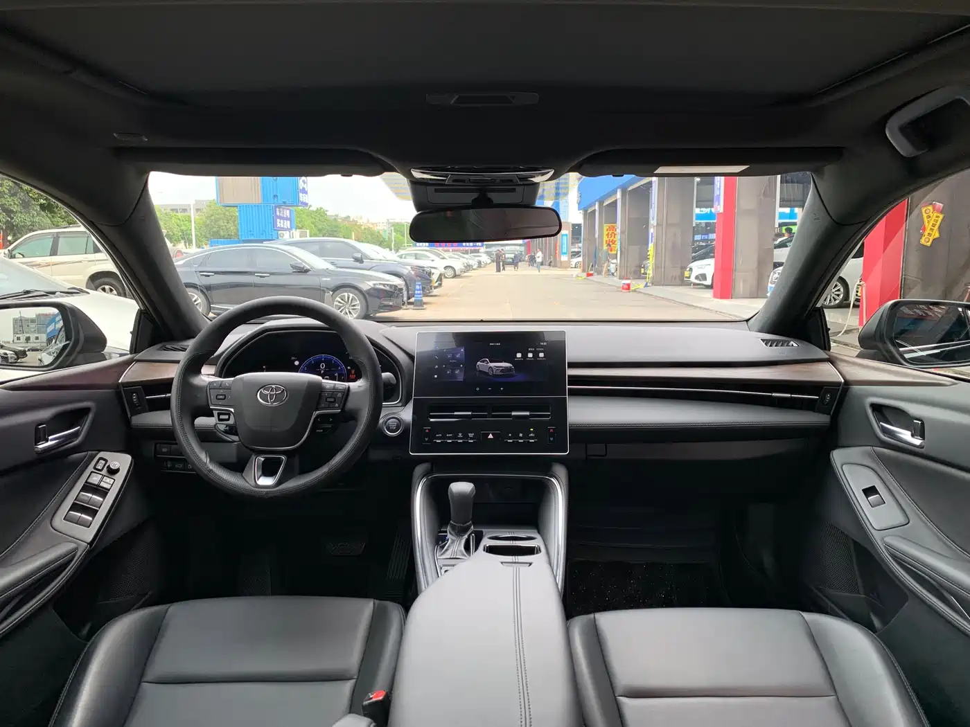 Toyota Avalon 2024 Model 2.0L Progressive Edition фото 13