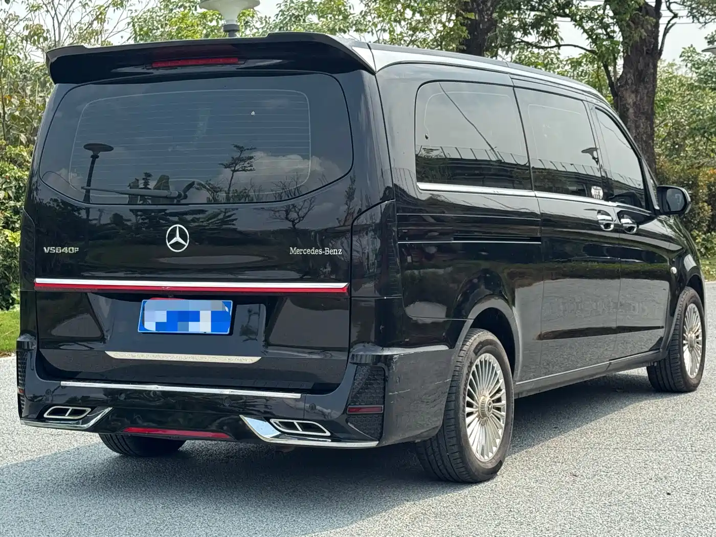 MERCEDES-BENZ VITO