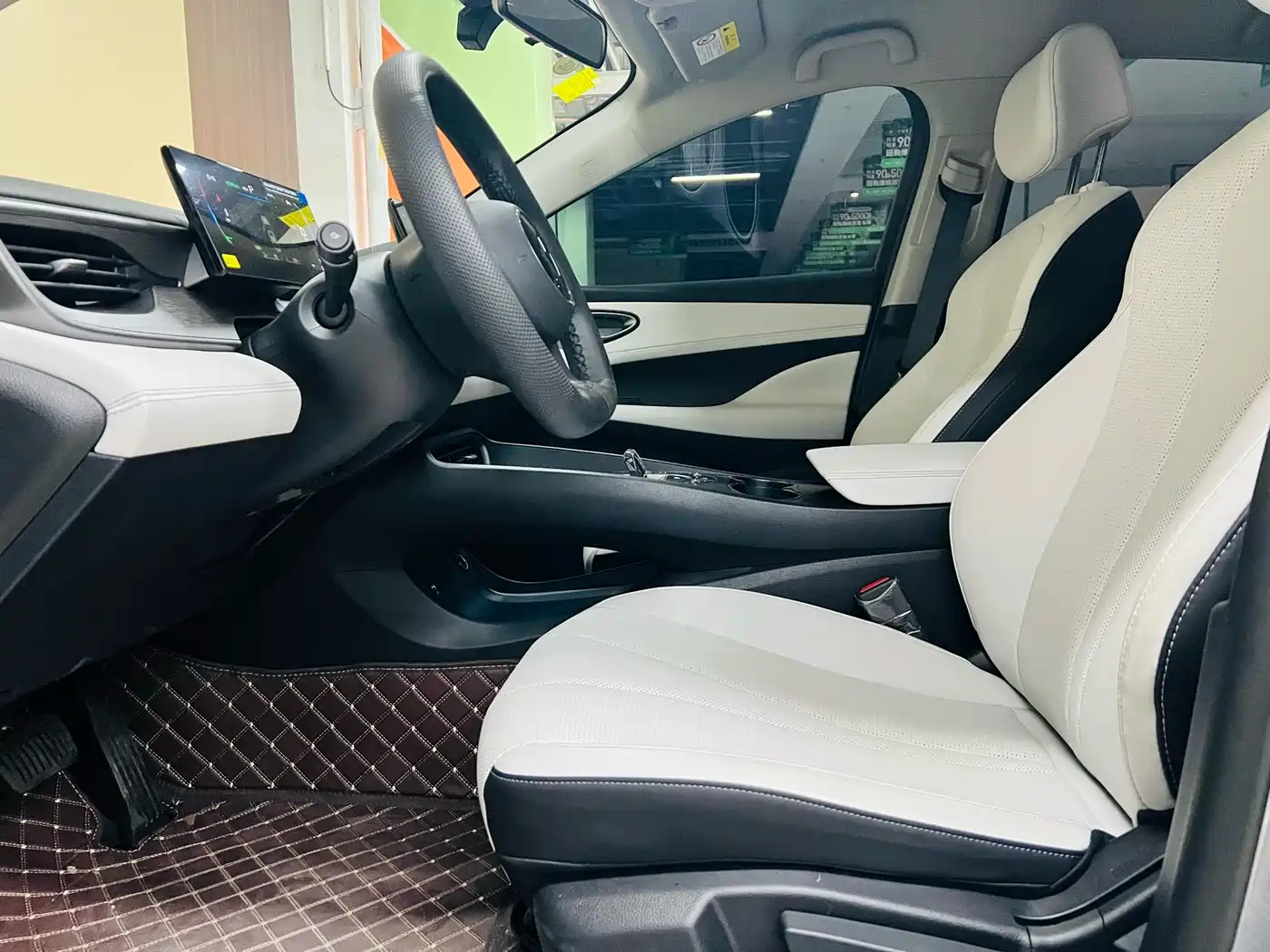 BYD Hai Bao 05 DM-i 2025 DM-i Smart Drive Edition 55KM Luxury фото 7