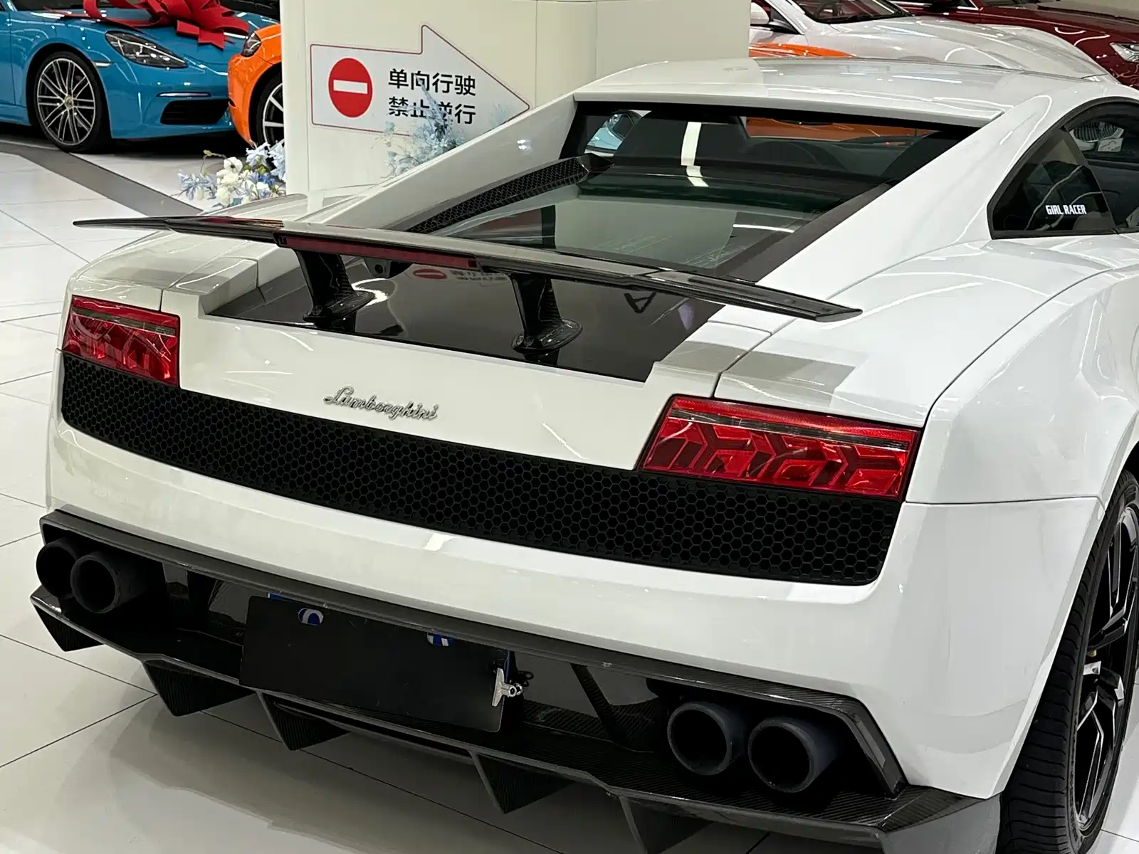 Фото 11 - Lamborghini Gallardo