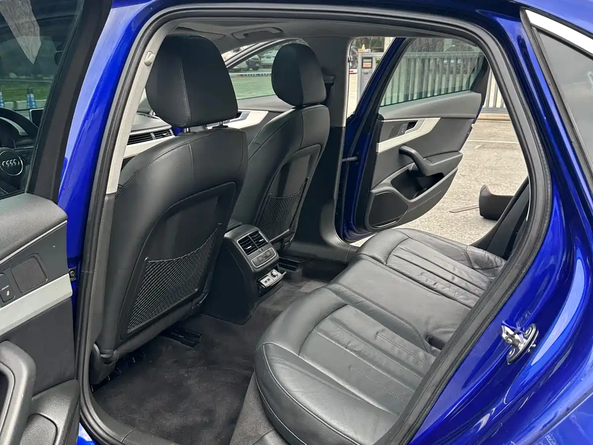 Audi A4L 2019 40 TFSI Fashion (China V) фото 10