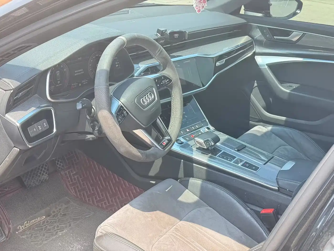 Audi A6L 2021 40 TFSI Luxury Sport фото 6