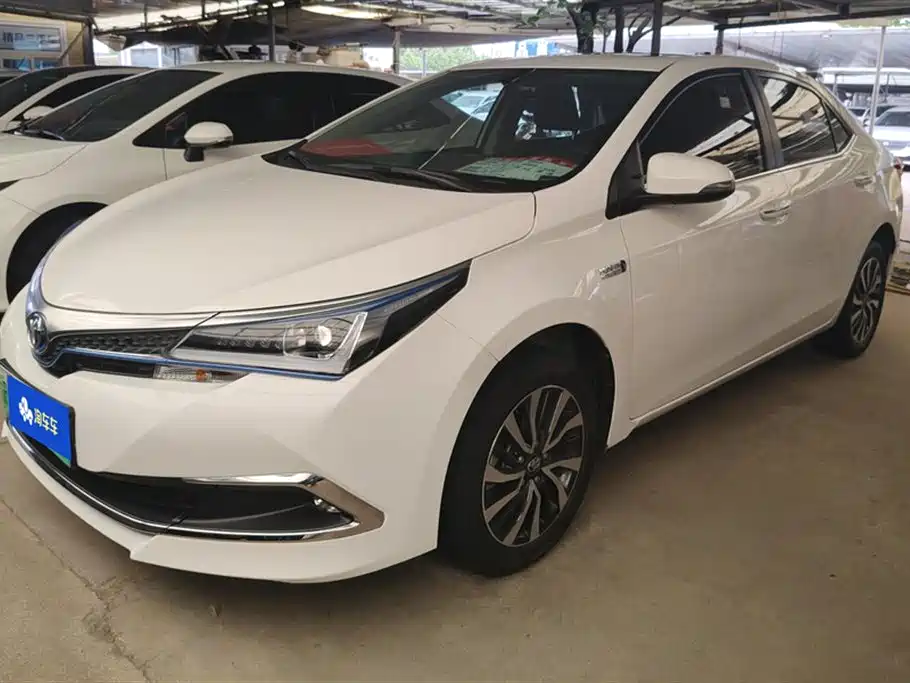 Toyota Corolla Twin Engine E+ 2019 1.8L E-CVT Leading Edition