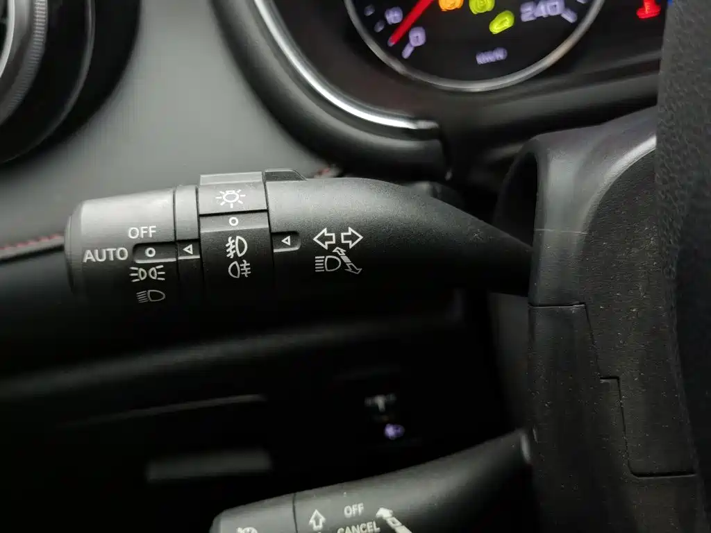 MG HS 2019 2018 20T Auto 2WD Hormone Passion Edition (China V)