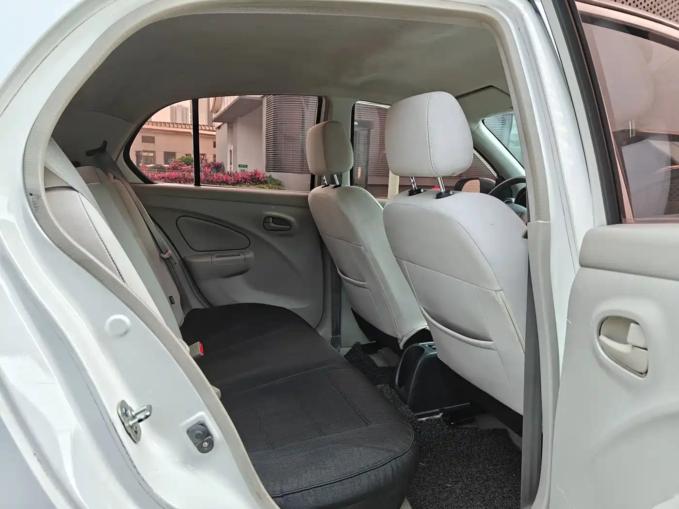 DONGFENG JUNFENG ER30