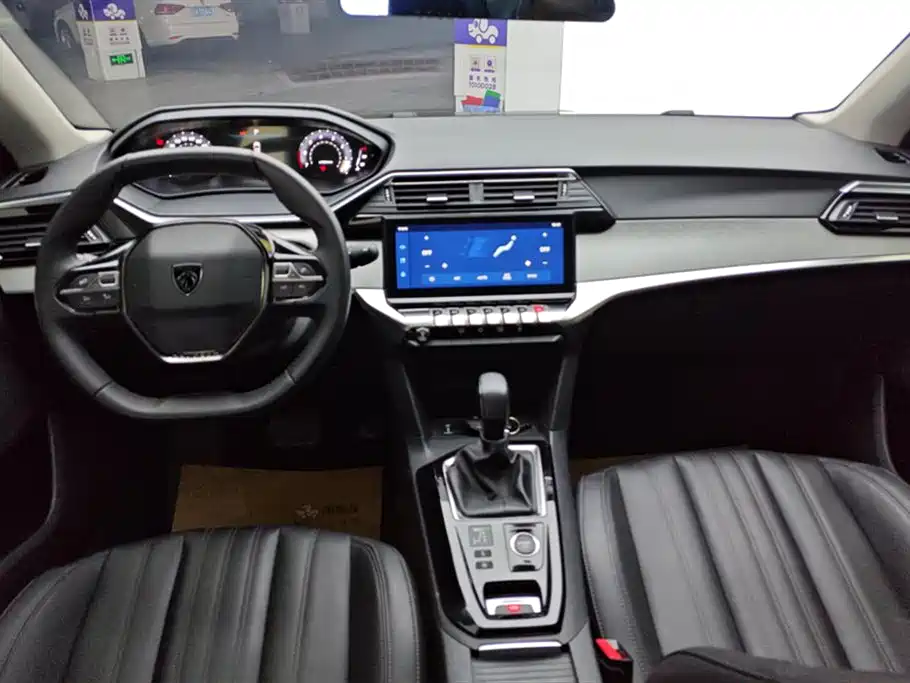 Peugeot 408 2022 1.6T Progressive Edition фото 12