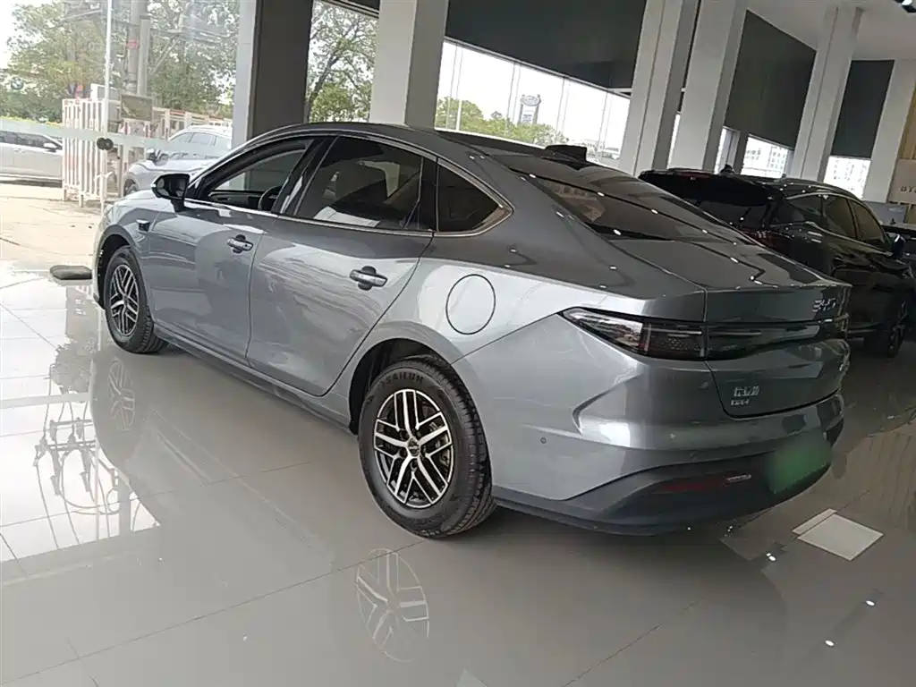 BYD Hai Bao 05 DM-i 2025 DM-i Smart Driving Edition 120KM Flagship фото 5