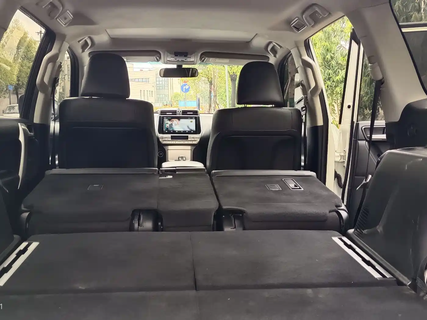Toyota Prado 2019 3.5L Automatic TX-L Zunxiang Edition with Rear-mounted Spare Tire фото 9