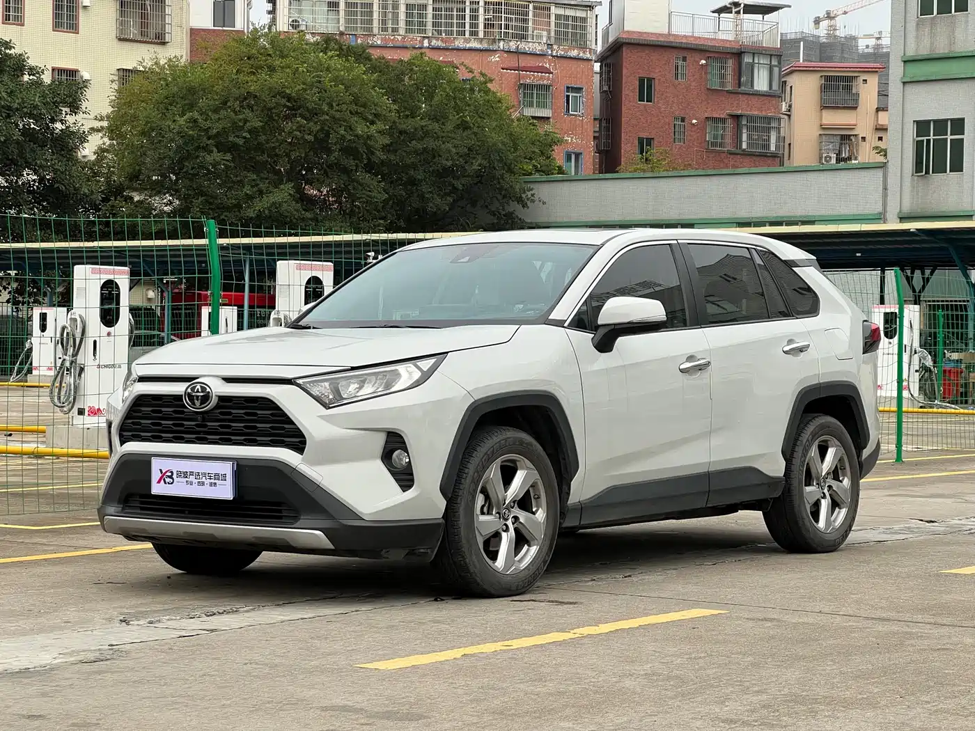 Toyota RAV4 Rongfang 2020 2.0L CVT 2WD Fashion PLUS