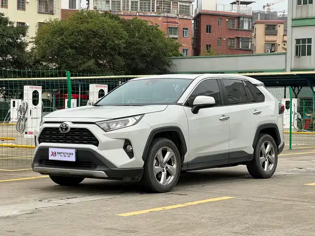 Toyota RAV4 Rongfang 2020 2.0L CVT 2WD Fashion PLUS