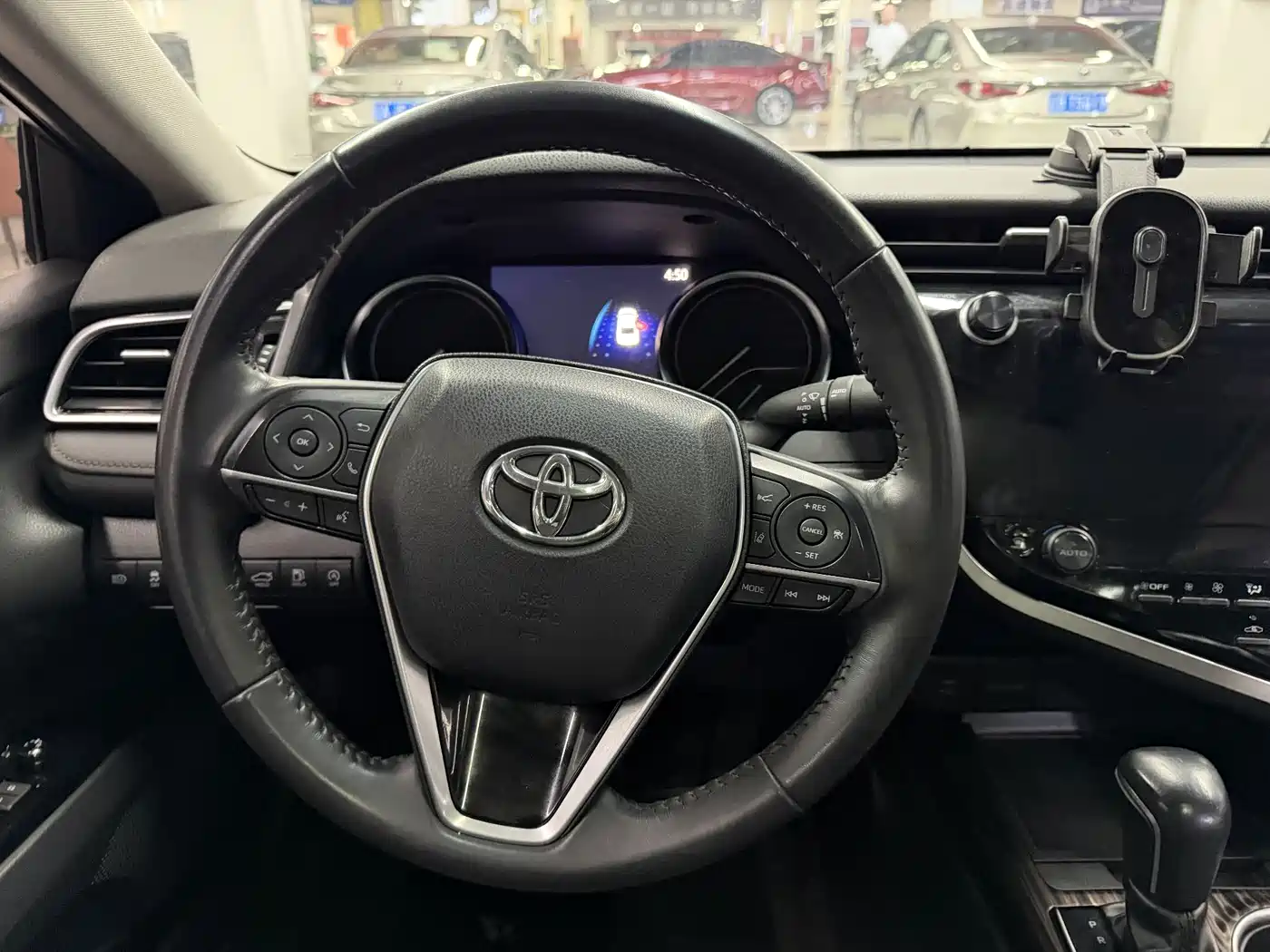 Toyota Camry 2019 2.5G Luxury (China V) фото 12