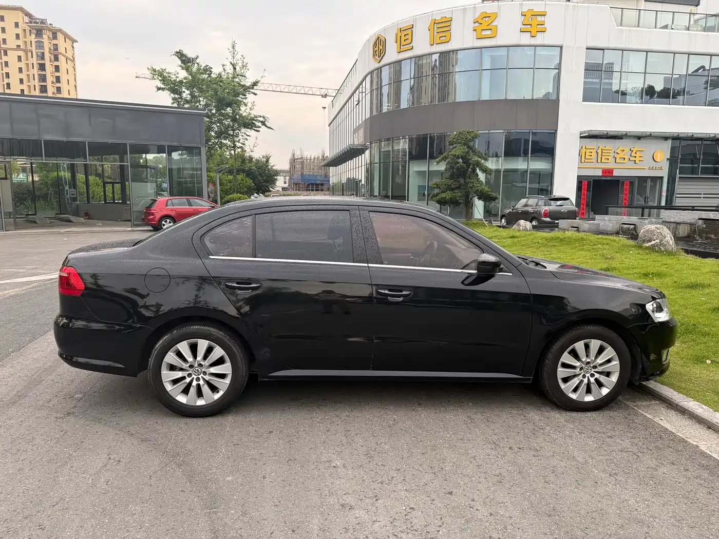 Volkswagen Lavida 2013 Facelift Classic 1.6L Automatic Comfort фото 12