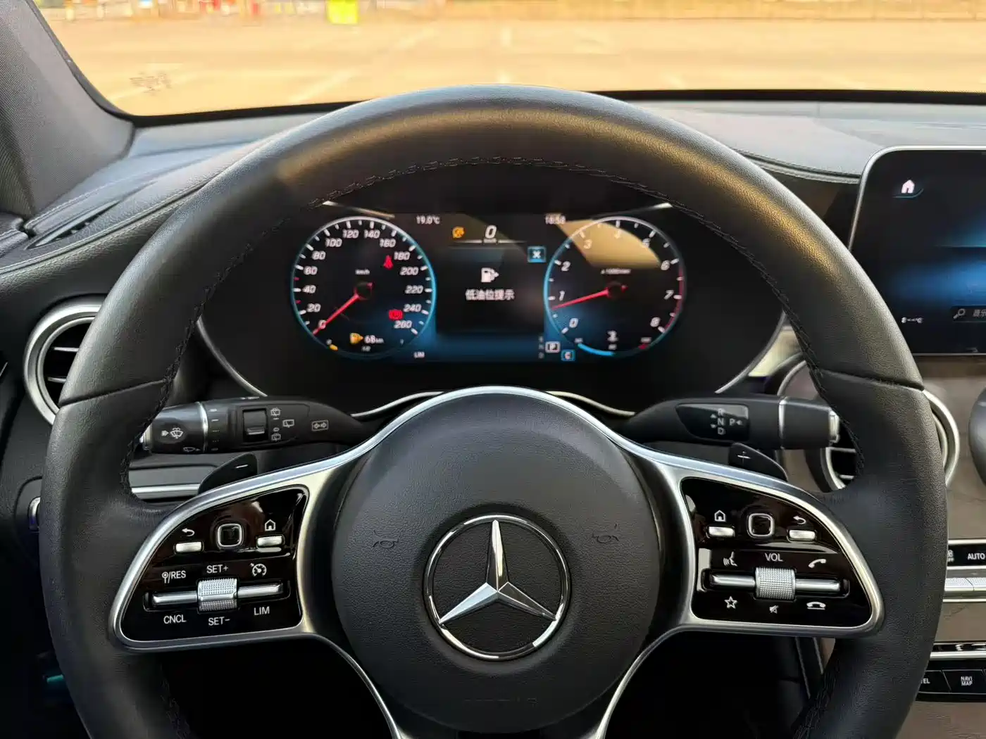Mercedes-Benz GLC 2020 GLC 260 L 4MATIC Luxury фото 21