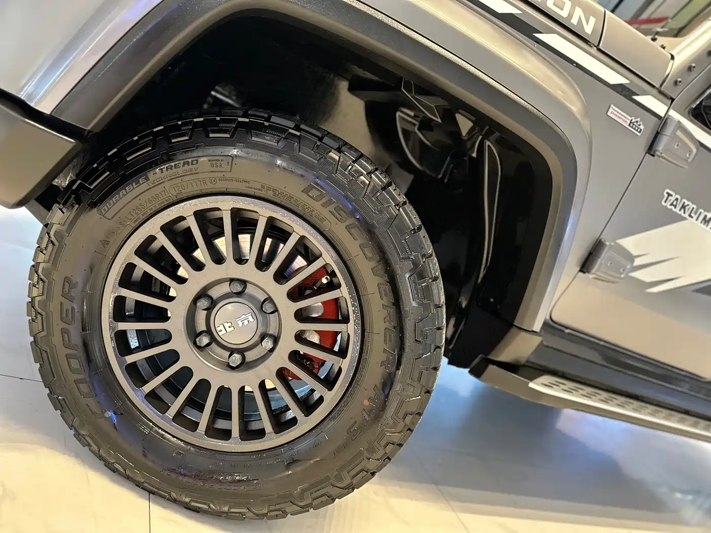 BAIC ORV Beijing Offroad BJ40 2023 2.0T Auto 4WD China Rally Champion Edition фото 4