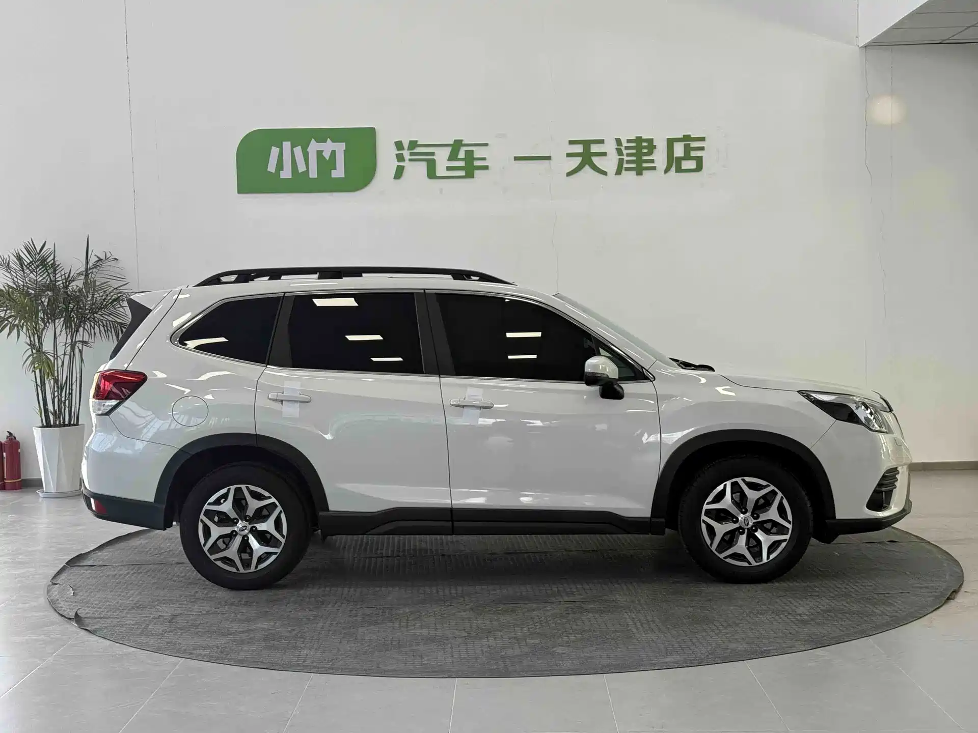 Photo 6 - Subaru Forester