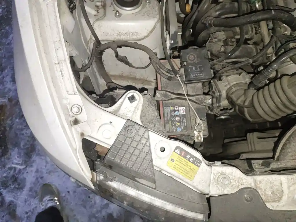Wuling Motors Wuling Hongguang V 2024 2022 1.5L Dynamic Luxury Edition Hydraulic Power Steering LAR