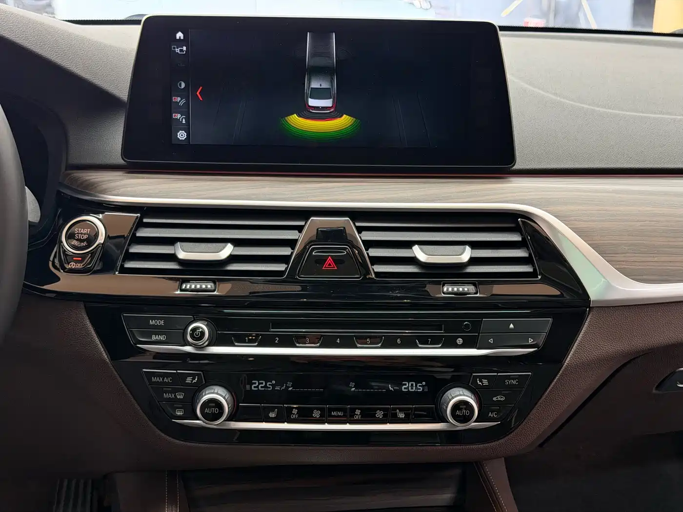 BMW 5 Series 2018 530Li Leading Luxury Package фото 9