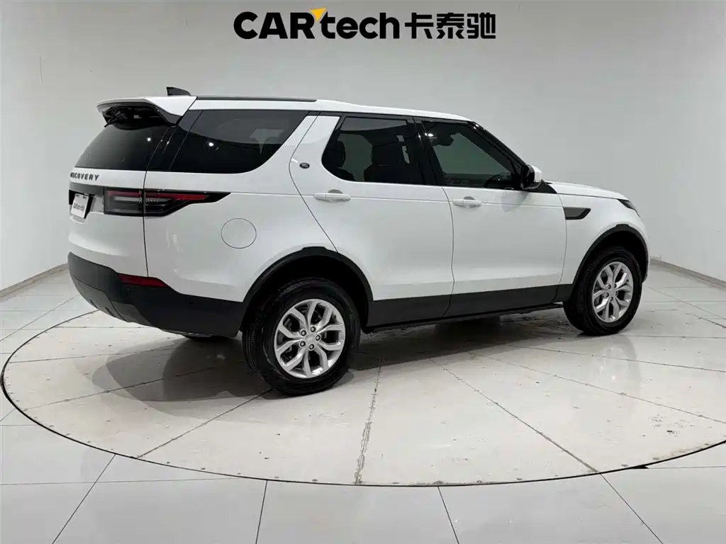 Land Rover Discovery 2020 3.0 SC V6 SE фото 11