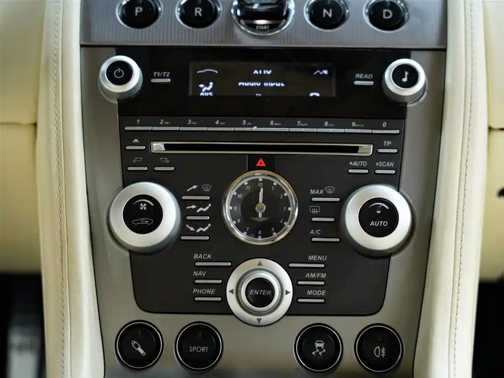 Aston Martin Rapide 2011 2010 6.0L