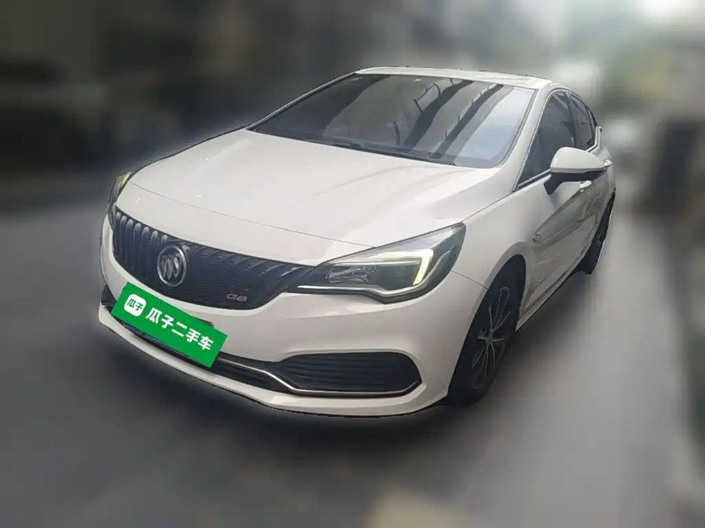 Фото 1 - Buick Verano