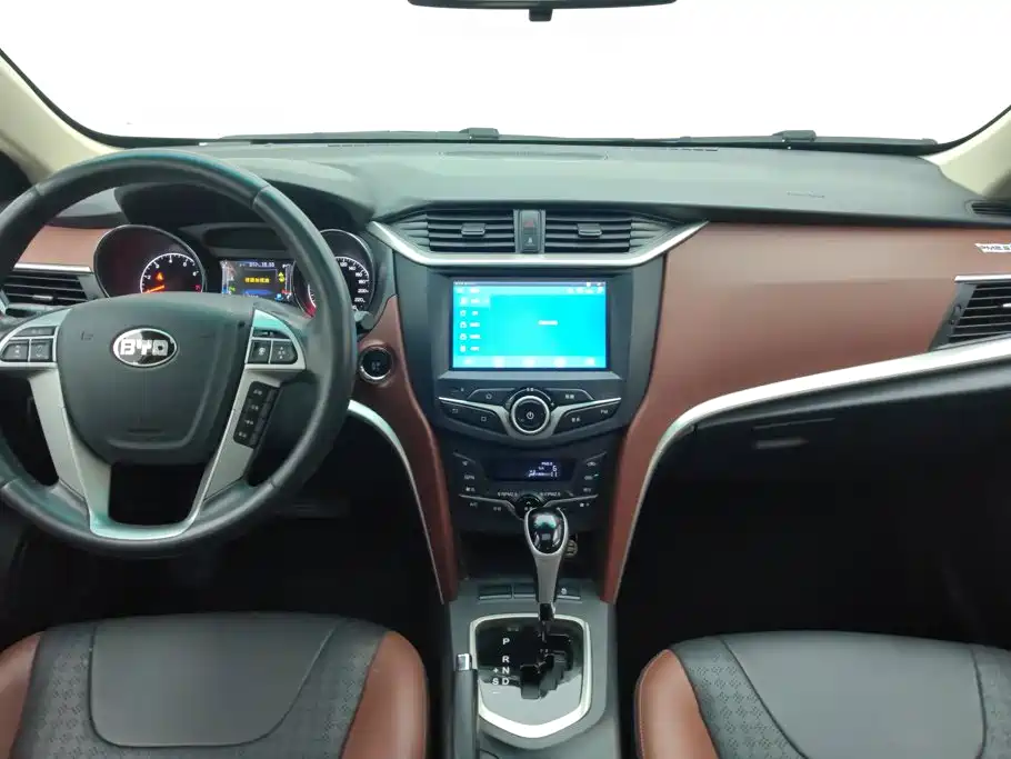 BYD G5 2016 2014 1.5TID Automatic Premium