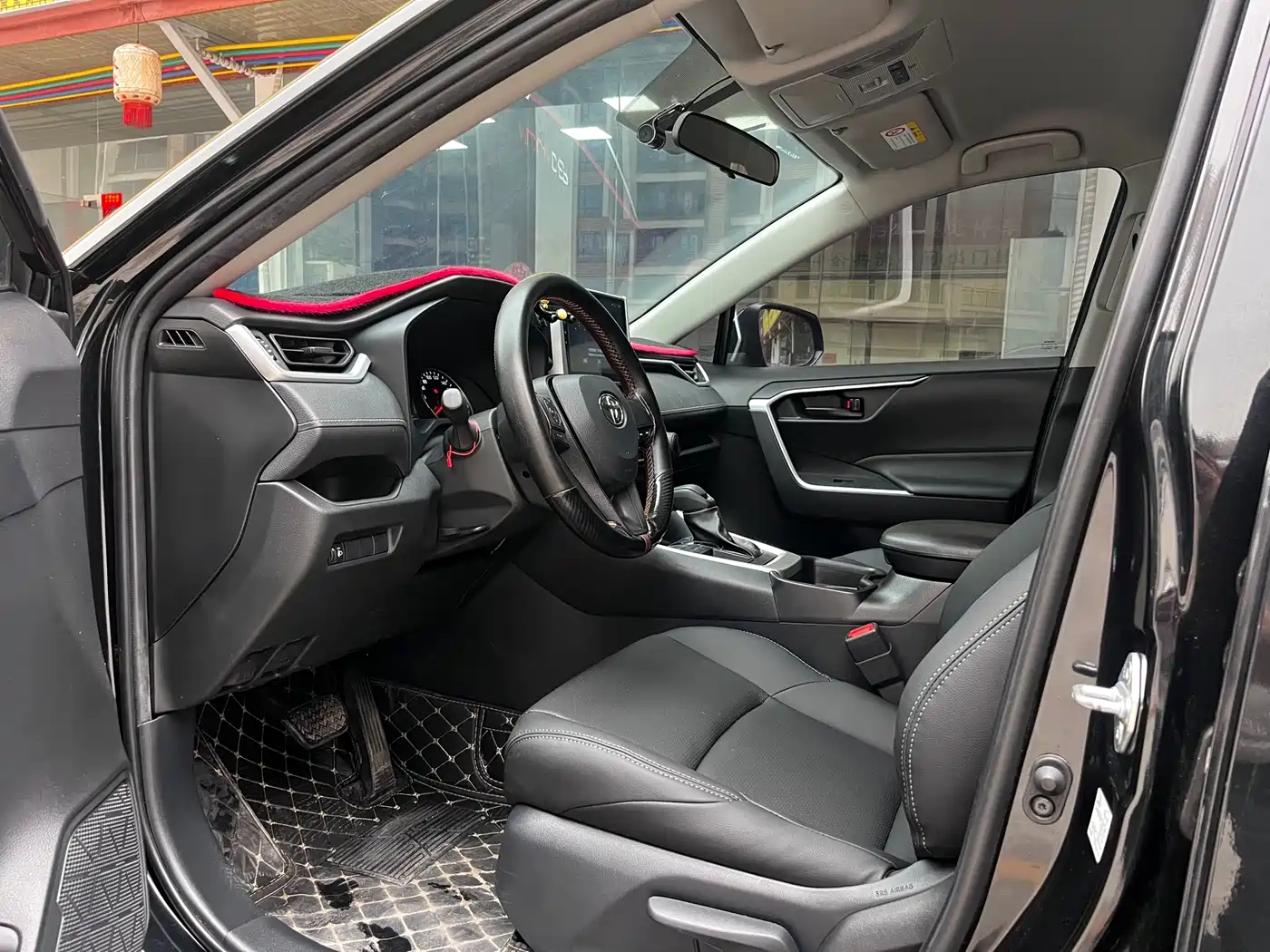 Toyota Wildlander 2022 Facelift 2.0L CVT 2WD Leading Edition фото 4