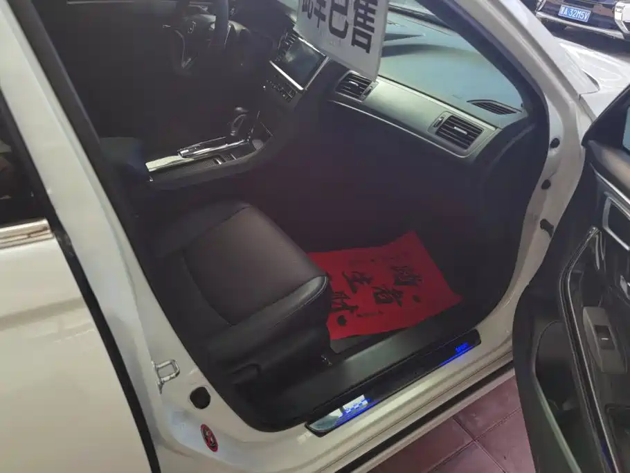 Honda Spirior 2017 2015 2.0L Luxury Edition