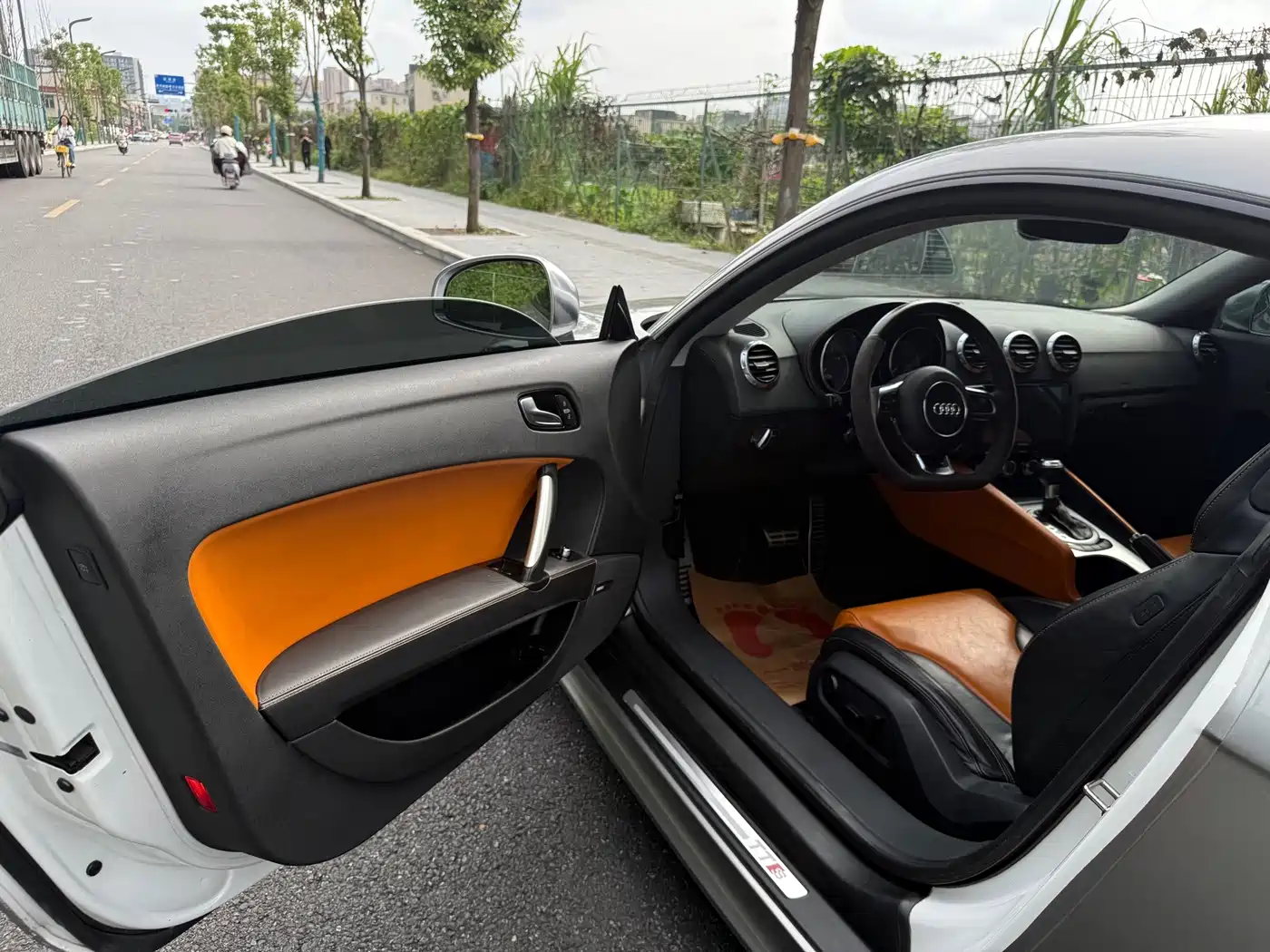 Audi TTS 2015 2013 TTS Coupe 2.0TFSI quattro